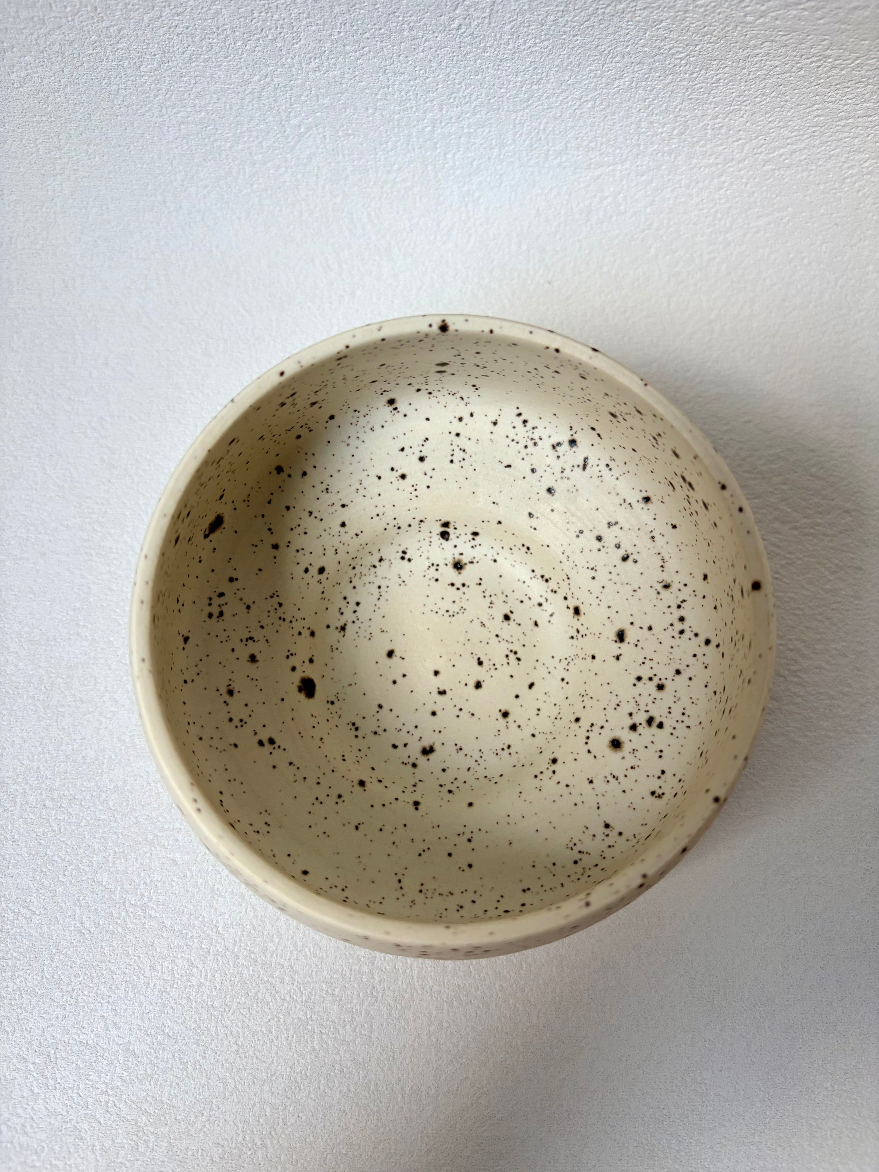 Condiment Bowl - Cookies N Cream 1
